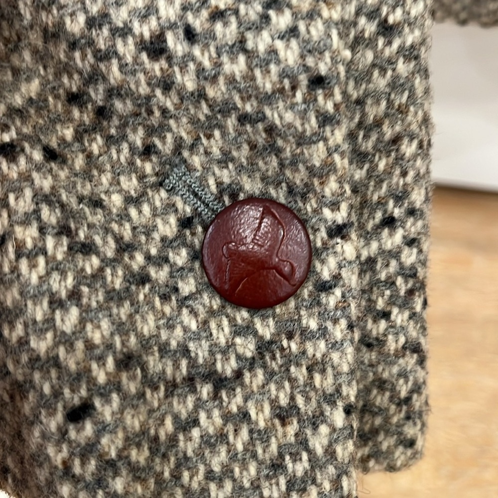 Short tweed blazer with fun cowboy lining - Picture 6 of 6